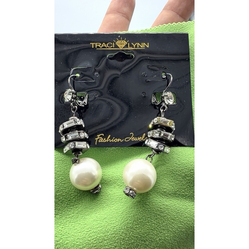 Traci Lynn Earrings